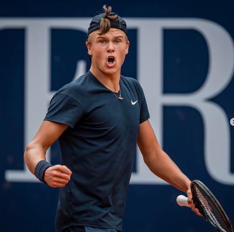 他的团队也 他的团队也